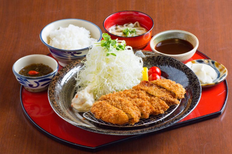 島豚とんかつ定食