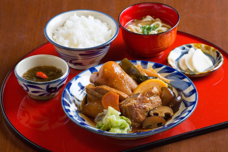 煮つけ定食